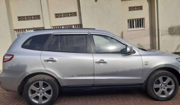 cheap car hire in Rwanda